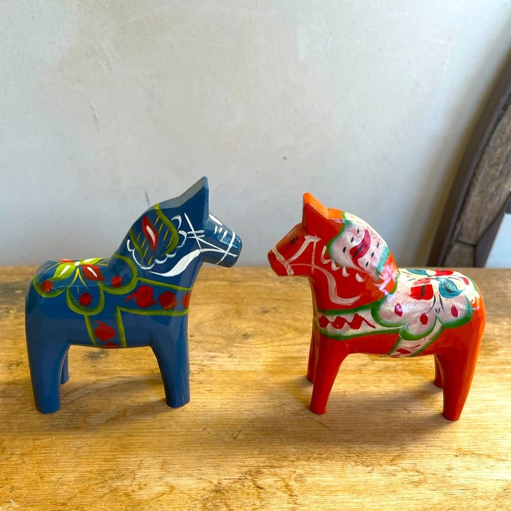 DALA Hand Painted Carved Wood Set-2 Horses Sweden
